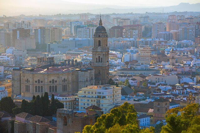 아름다운 해변과 역사가 있는 스페인 말라가 여행 BEST 10 - 말라가-대성당-Catedral-de-la-Encarnacion-de-Malaga