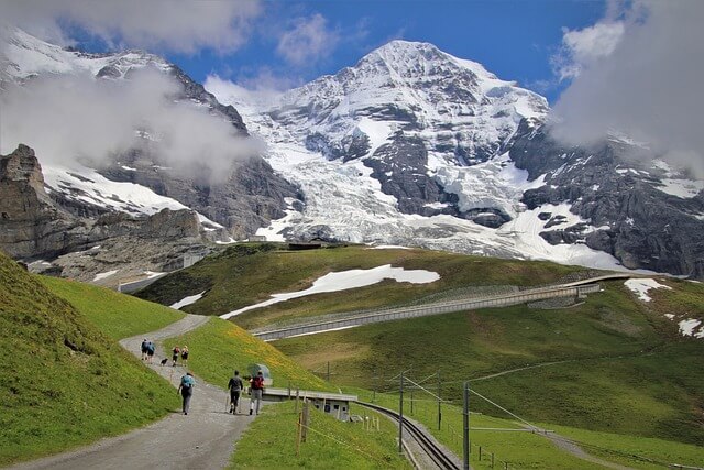 대자연의 아름다운 풍경 스위스 인터라켄 여행 코스 BEST 10 융프라우-산-Jungfrau-1